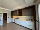 Cennetayağı Mahallesinde Lüks Site İçinde Doğalgazlı Havuzlu 3+1 Satılık Daire