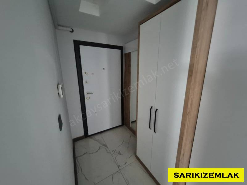 EDREMİT  KADIKÖY`DE SİTE İÇERİSİNDE 3+1 ARA KAT  ZEYTİNLİK MANZARALI 